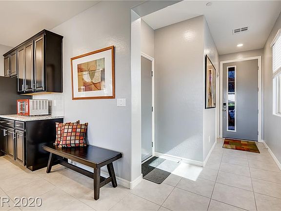 5th image of 1000 Bluebell Brook St