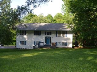 19 Pinecrest Dr, West Monroe, NY 13167