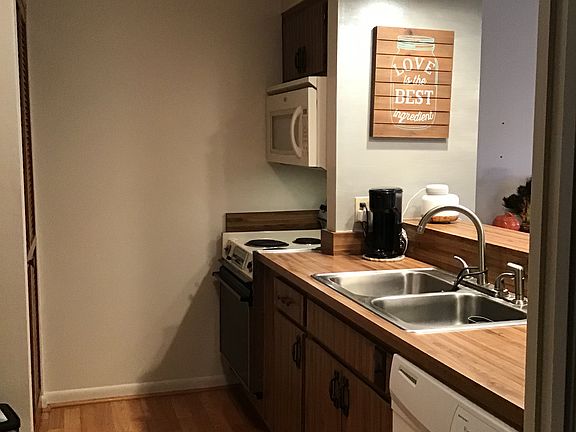 2nd image of 29300 Bay Hollow Dr APT 3250