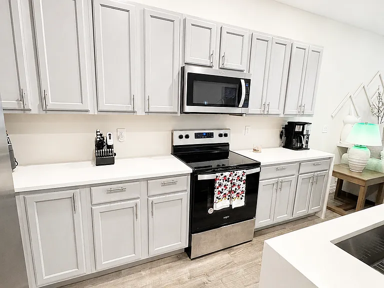 410 Feltrim Reserve Blvd — Photo 2