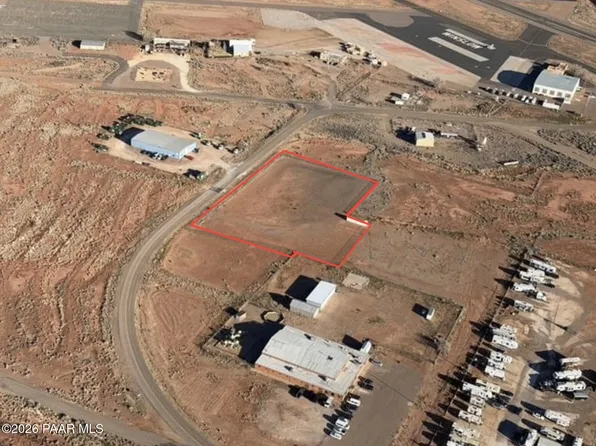 816 Airport Rd, Winslow, AZ 86047