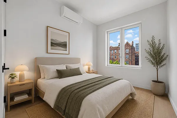 Bedroom, photo 2