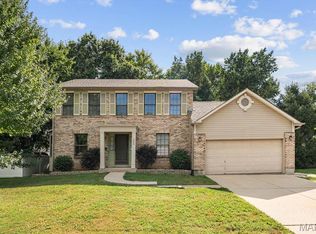 200 Nottingham Ct, Fairview Heights, IL 62208