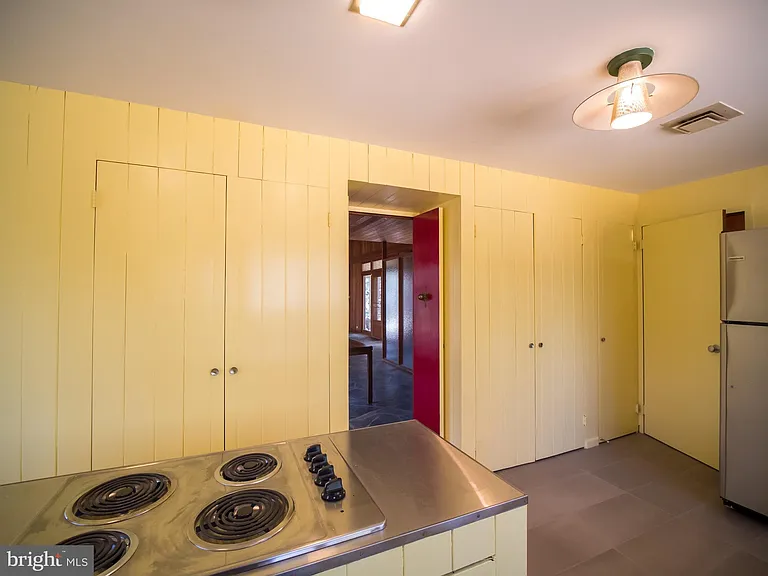 4313 Woodlark Dr — Photo 16