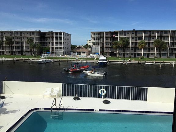 4th image of 125 Shore Ct APT 201B