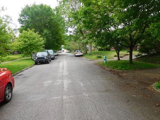 2nd image of 4102 N Ridgeview Dr