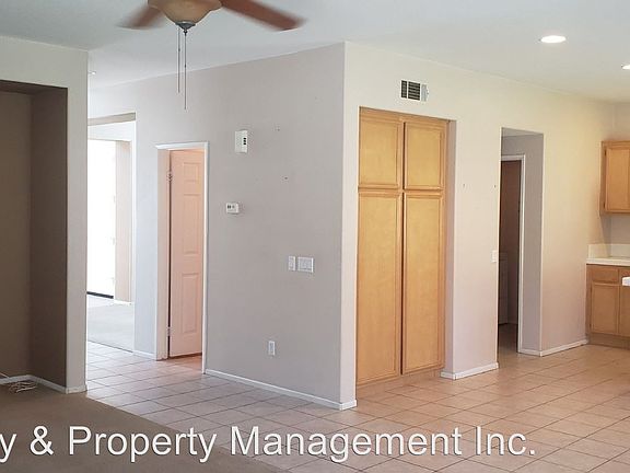 3rd image of 25154 Country Fair Dr