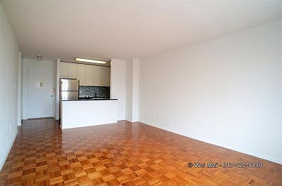 1st image of 200 E 11th St APT 8C