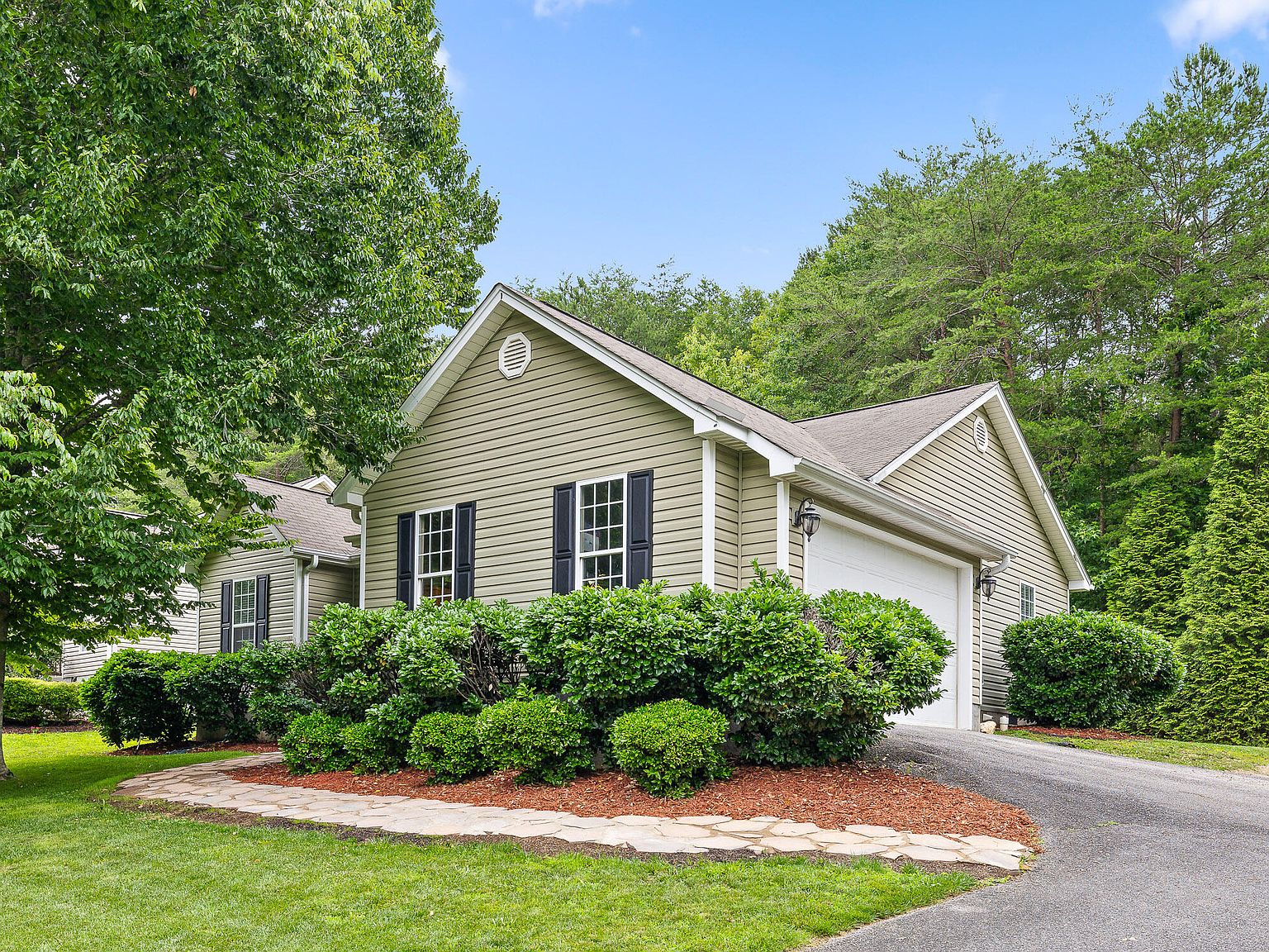 844 Lower Mill Rd, Hixson, TN 37343 Zillow