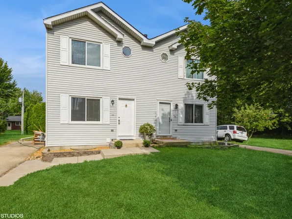 162 Prairie St, Hampshire, IL 60140