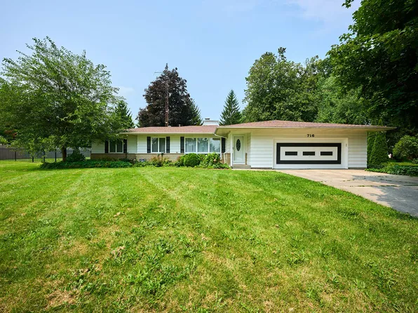 716 Riley Dr, Marengo, IL 60152
