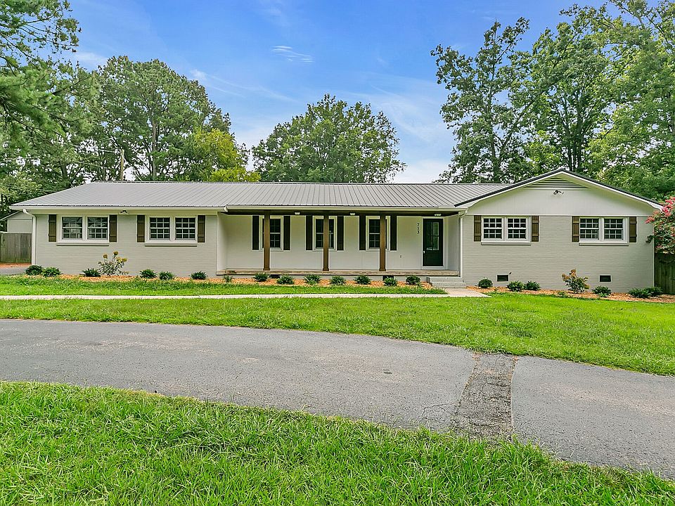 713 N College St, Tullahoma, TN 37388 Zillow