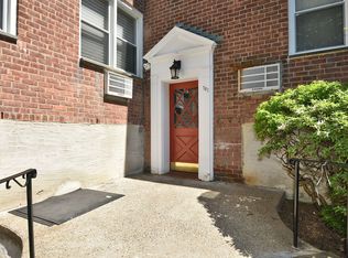 701 Palmer Ct APT 1A, Mamaroneck, NY 10543