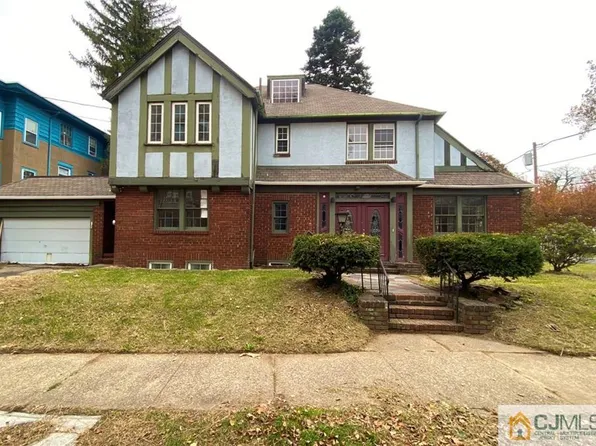 1401 W State St, Trenton, NJ 08618