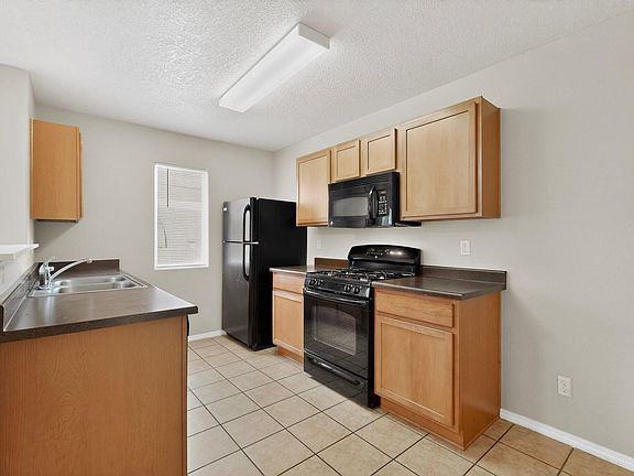 5th image of 2364 Cortina Loop SE