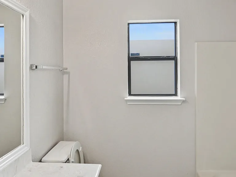 2905 Lindsey Dr — Photo 15
