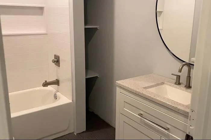 7423 Quimby Ave — Photo 15