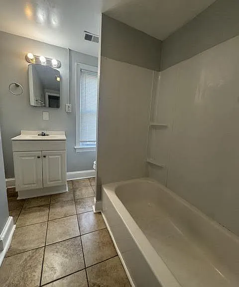 505 Warren Ave — Photo 10