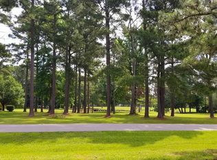 390 Albemarle Blvd #3, Hertford, NC 27944