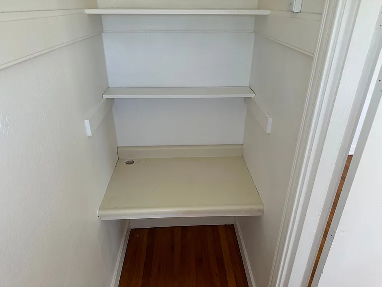 2124 McKinley Avenue — Photo 12