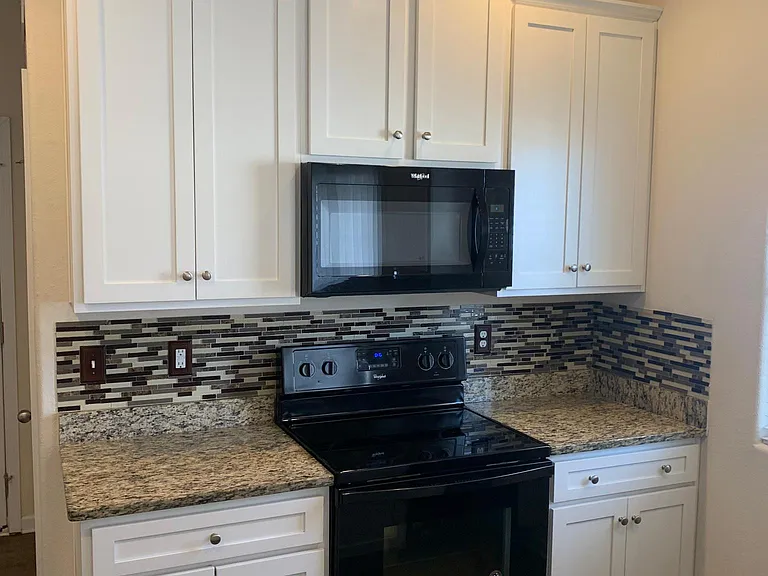 7614 Mockernut Dr — Photo 14