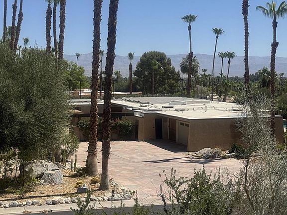 2nd image of 70671 Oroville Cir