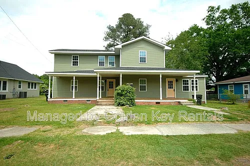 313 E Main St Photo 1