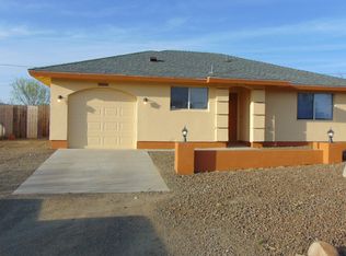 20110 E Lakeside Rd, Mayer, AZ 86333