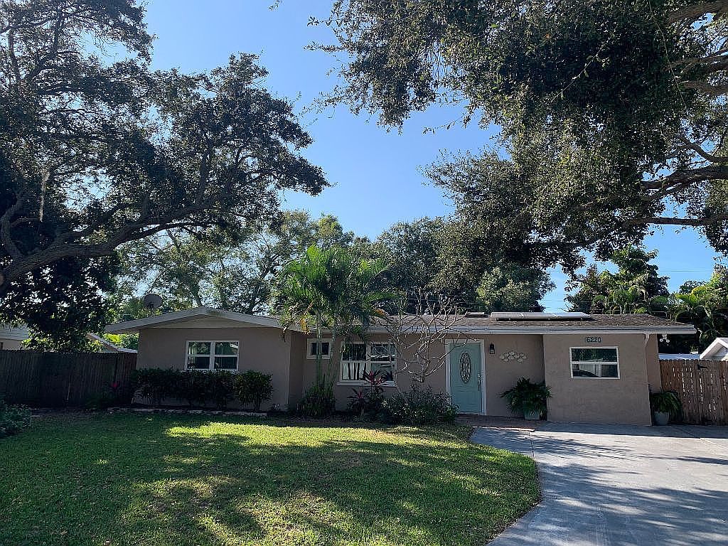 6220 Murdock Ave, Sarasota, FL 34231 Zillow