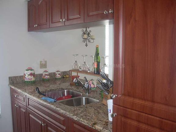 4th image of 8430 Camden St