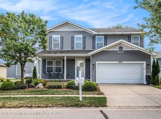 657 Puffin Pl, East Lansing, MI 48823