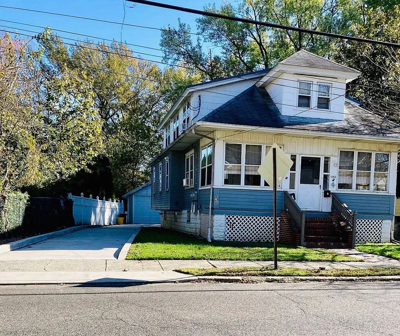 1152 Tatum Street — Photo 1