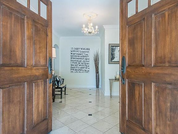 3rd image of 4017 W Corona St