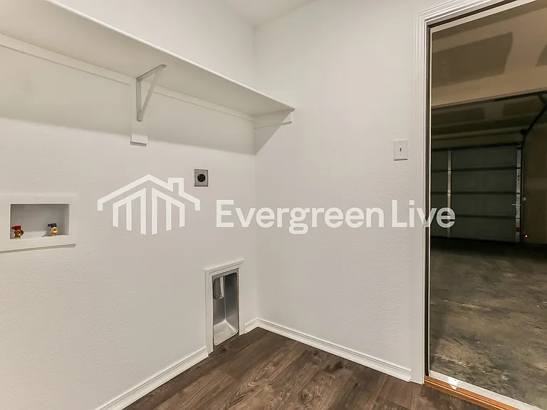 113 Powder River Dr — Photo 8