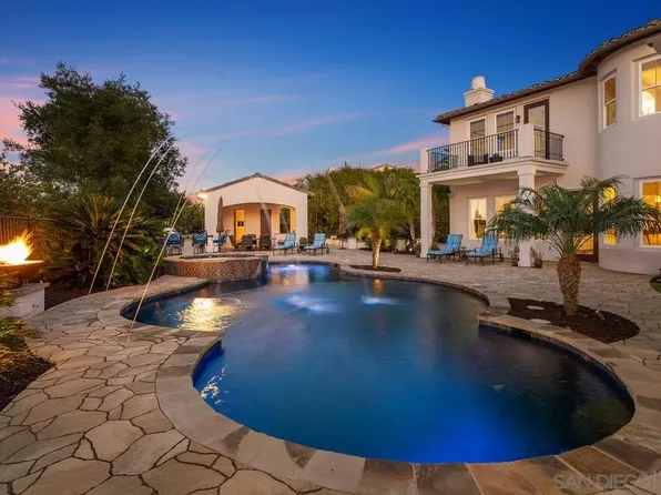 7462 La Mantanza, San Diego, CA 92127