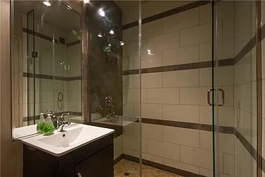 Rented by Nest Seekers International