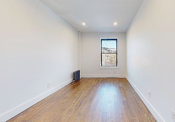 5th image of 2504 44th St APT 6