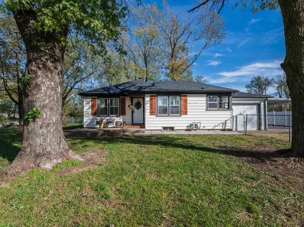 5248 N Valentine Rd, Wichita, KS 67219