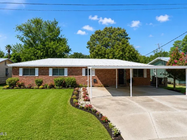 1604 Wallace St, New Iberia, LA 70560