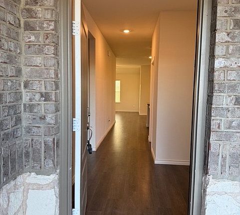 5th image of 1412 Chestnut Cove Dr