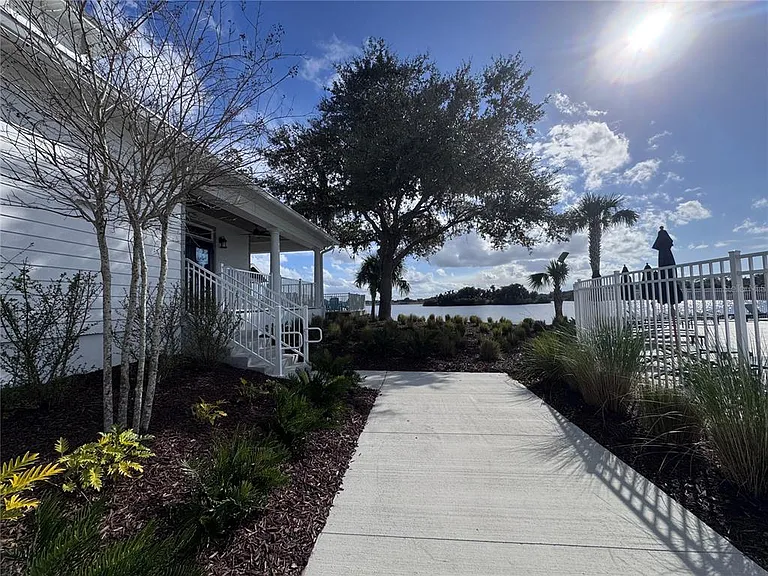 5653 Wood Bridge Pl — Photo 29