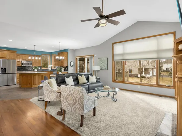 18481 98th Pl N, Maple Grove, MN 55311