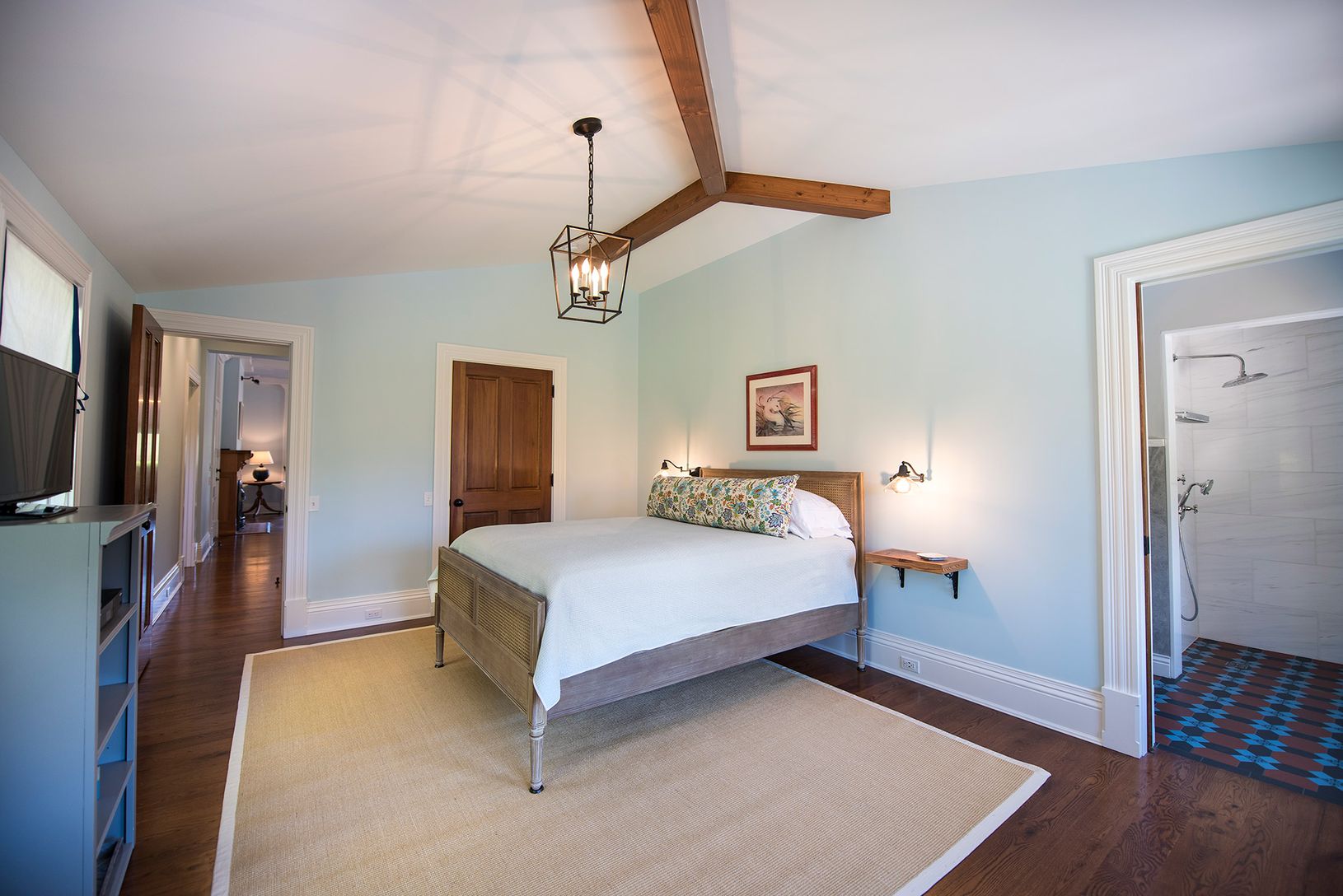  1st fl Primary Suite