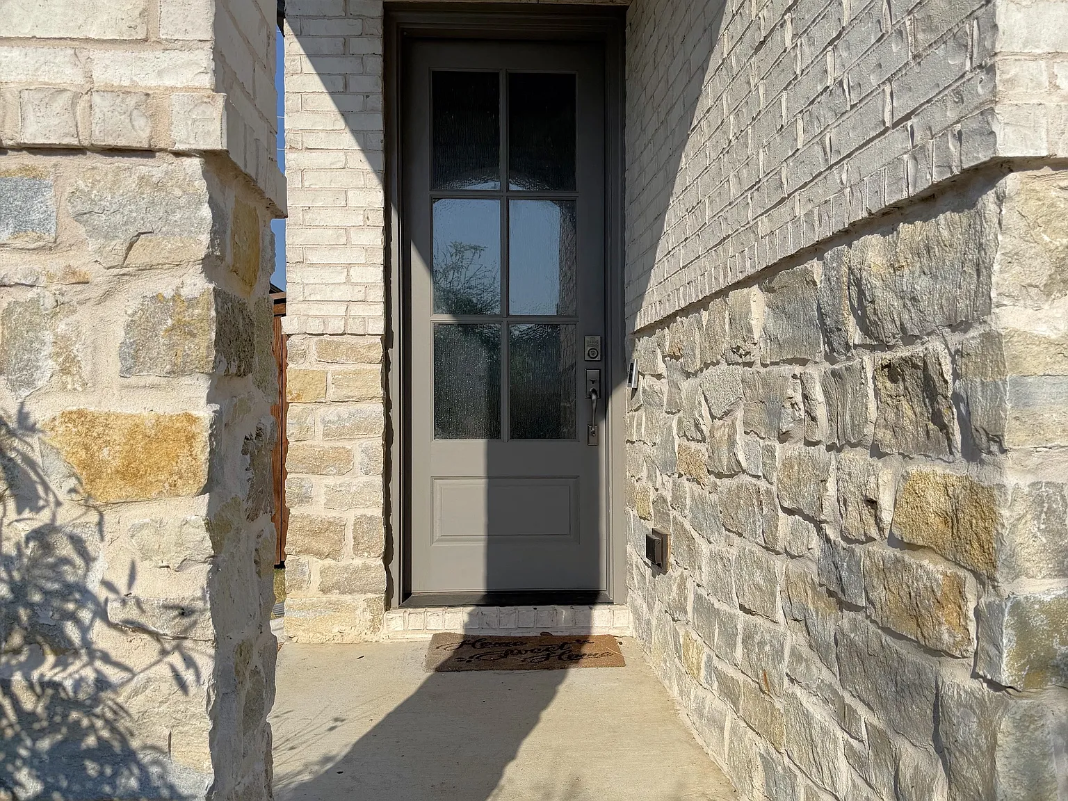 3 bed, 1734 sqft, $2,250 — Photo 4