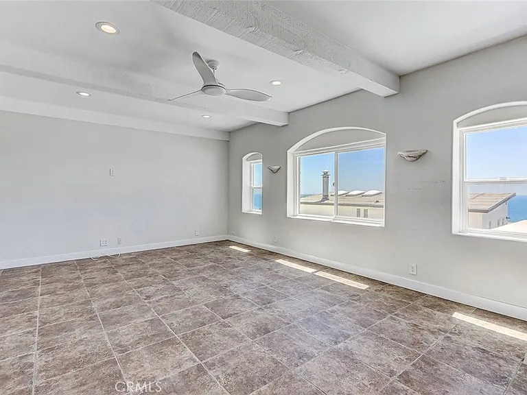 3305 Highland Ave — Photo 12