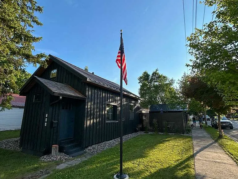 704 Somers Ave — Photo 25