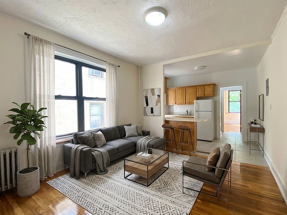 1st image of 21-36 Crescent St Unit C7