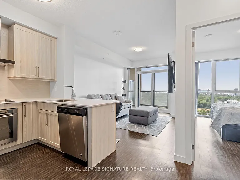 2093 Fairview St #1606 — Photo 3