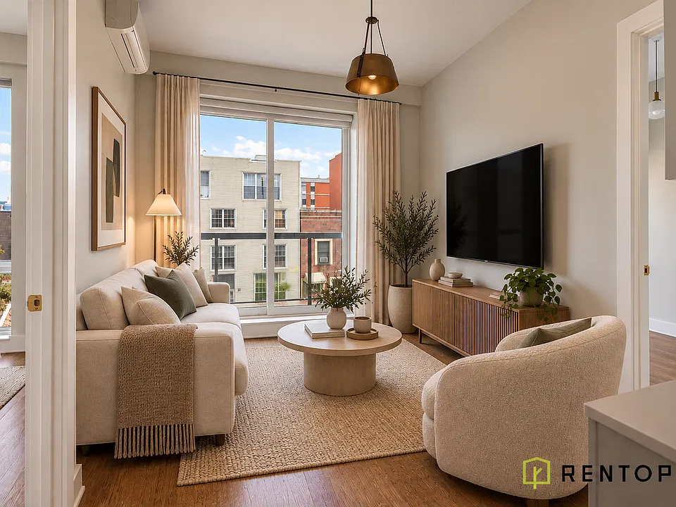 1009 Willoughby Ave #3B