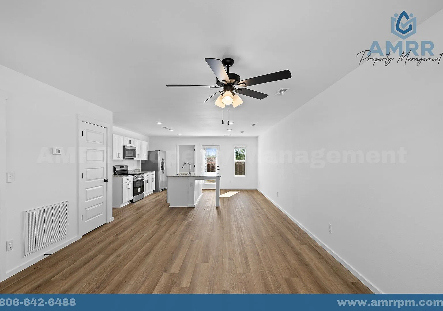 Special Offer: Save $200 Off On Rent Per Month! - Spacious 3 Bedroom Home In Decatur! — Photo 4